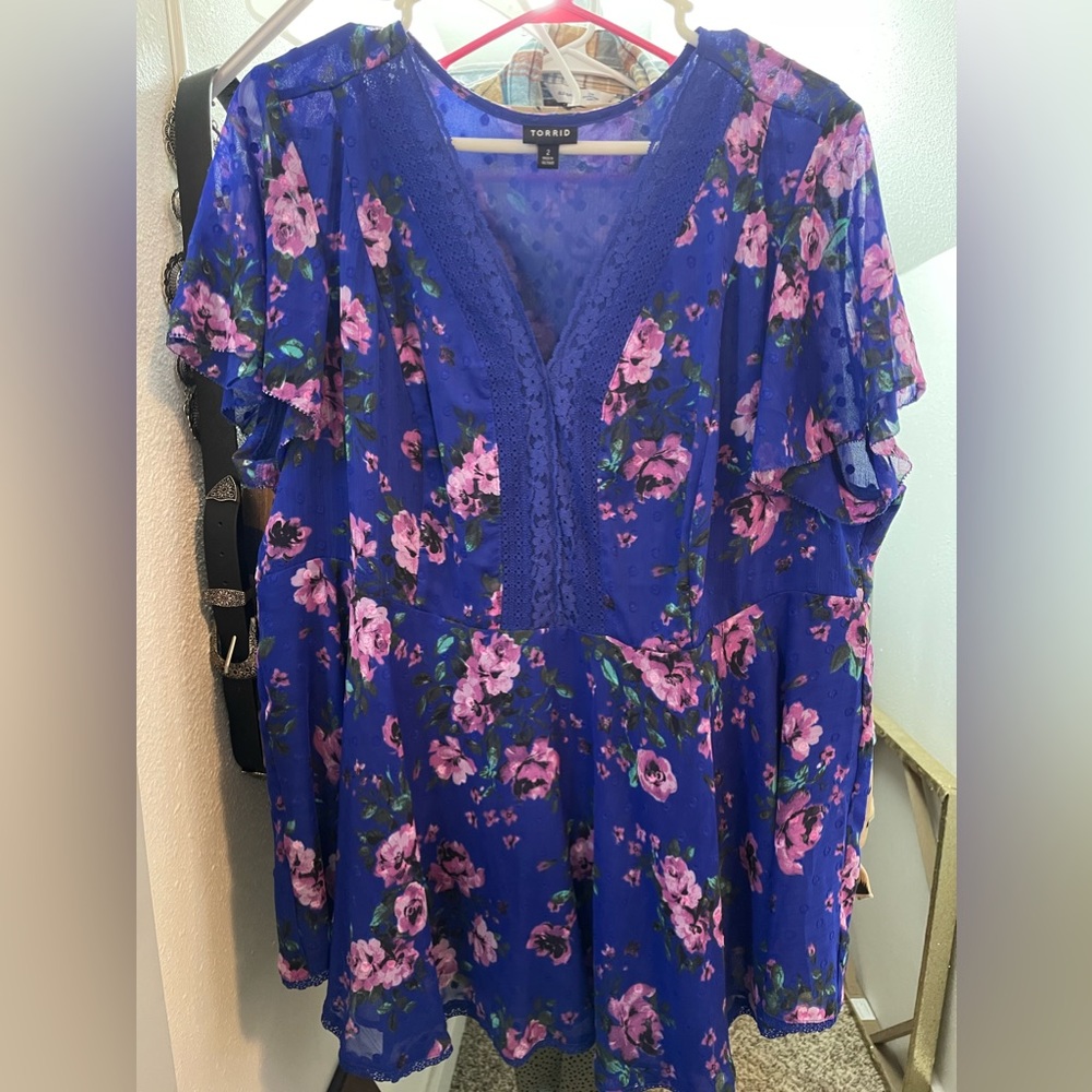 Torrid, plus size 2x, blouse